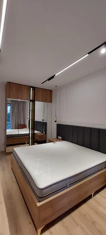 Luxury Apartment Gardens ティビリシ