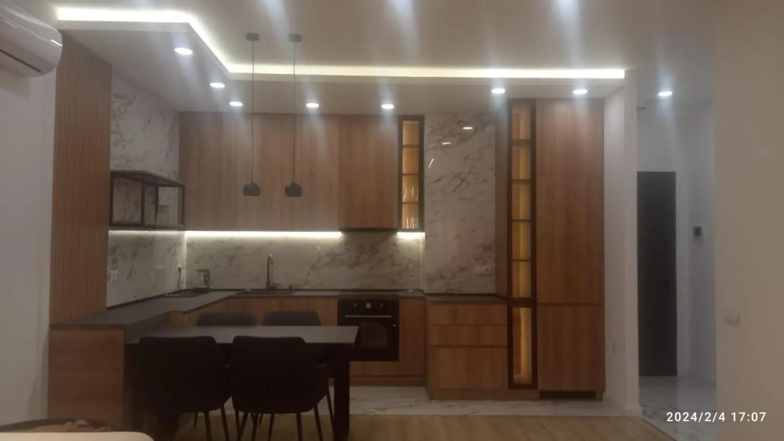 Luxury Apartment Gardens ティビリシ